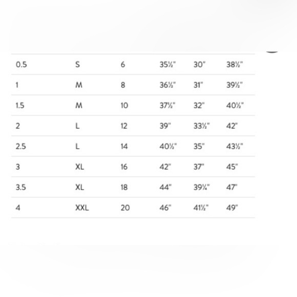 Chico’s Black Short Sleeve Top Blouse Size Large - Picture 6 of 6